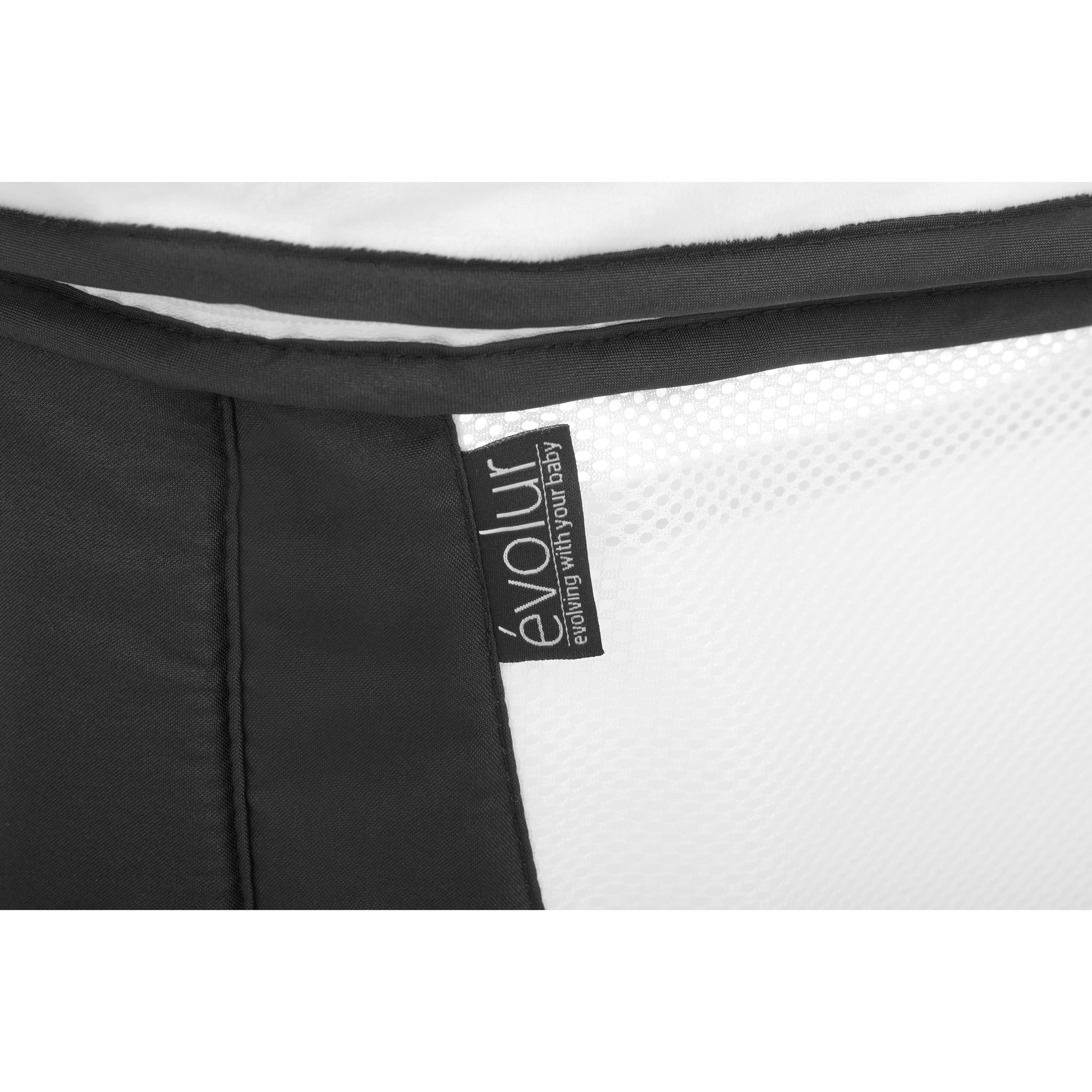 Orabelle Bedside Bassinet and Sleeper for Baby in Black, Easy to Fold and Carry in Black